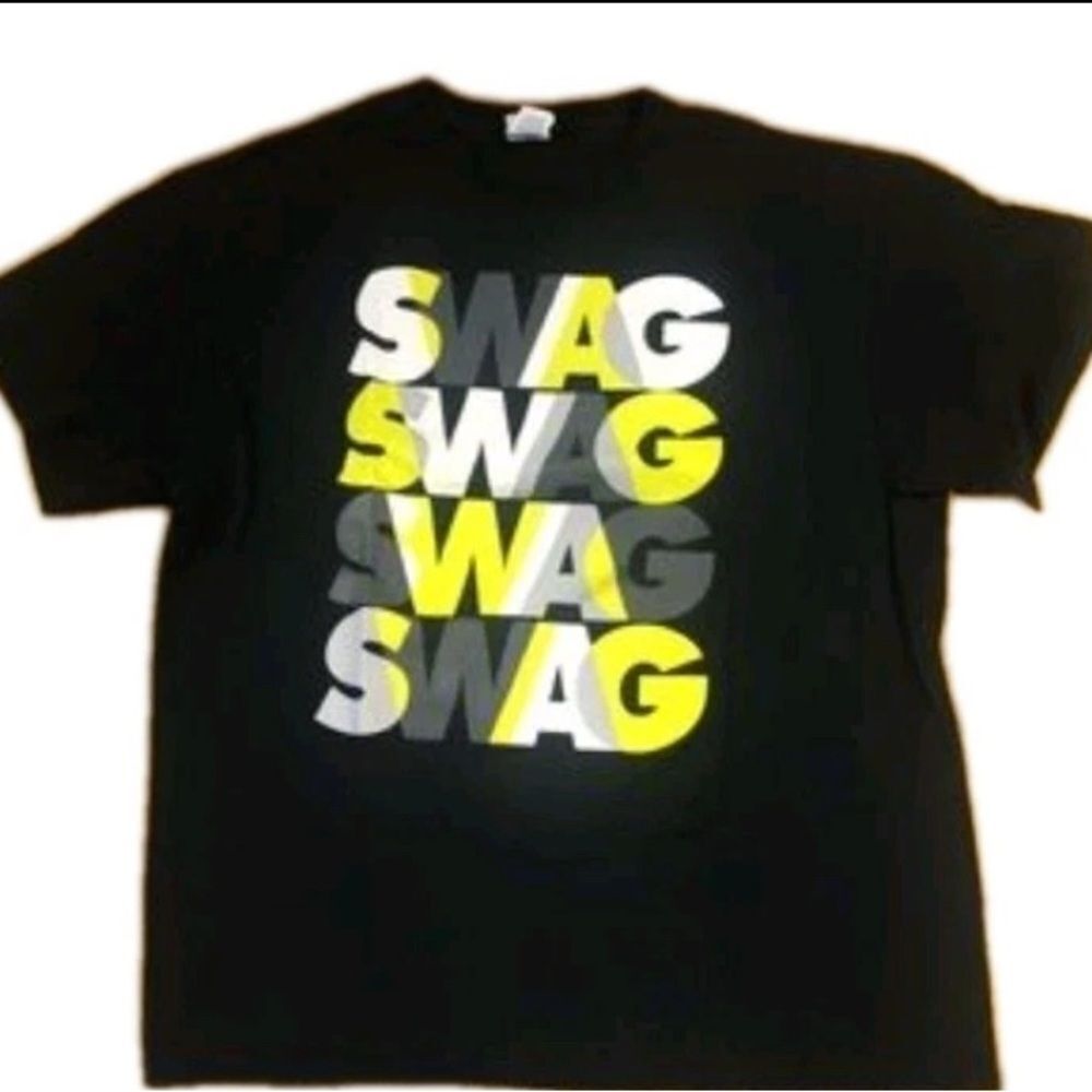 DELTA PRO WEIGHT tylish Men’s Black and Yellow SWAG Tee